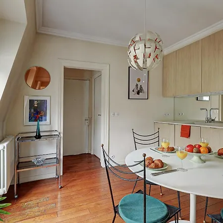 Saint Germain Des Pres - 1br - Cityapartmentstay * Paris